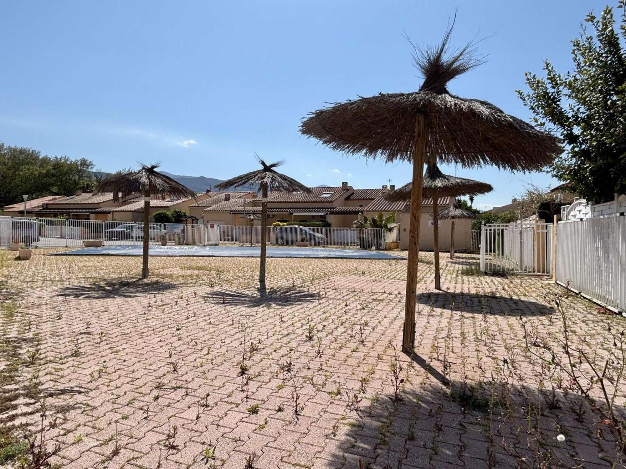 Maison De Vacances 5 Couchages, 900M De La Plage, Piscine Et Parking Prive - Argeles-Sur-Mer - Fr-1-225-541 Exterior foto